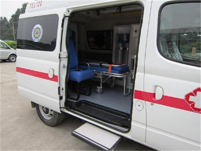 钦州救护车出租服务案例7